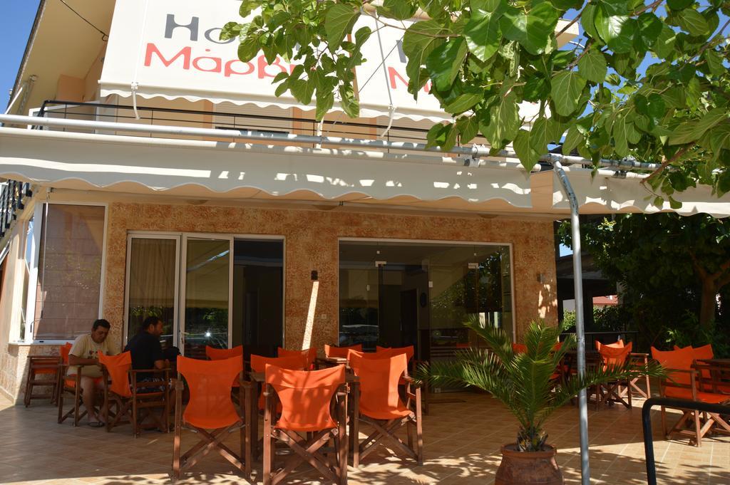 Marvi Hotel Kamena Vourla Extérieur photo