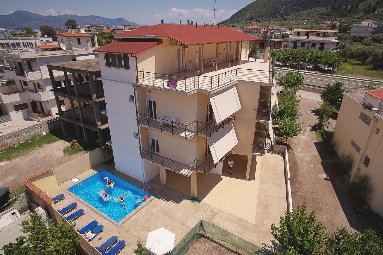 Marvi Hotel Kamena Vourla Extérieur photo